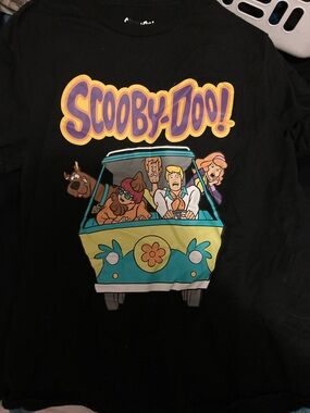 Scooby-Doo! Mystery Machine Graphic Tee - Black